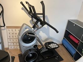 Bowflex M7 Tretmühle