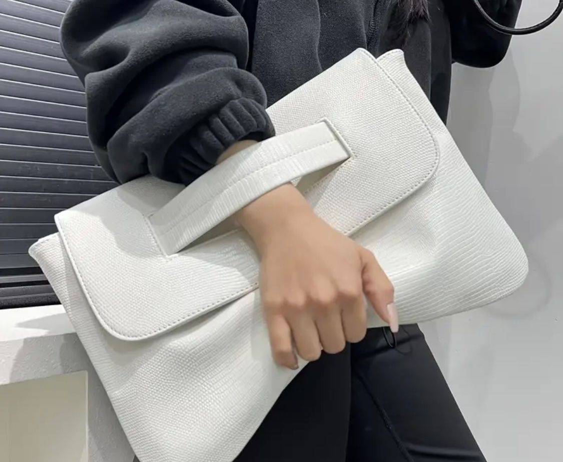 Borse da donna: Edle hingucker Handtasche, weiss 37x25cm – Nuovo e nell'imballaggio originale da Winkel venduto da ferrari2022