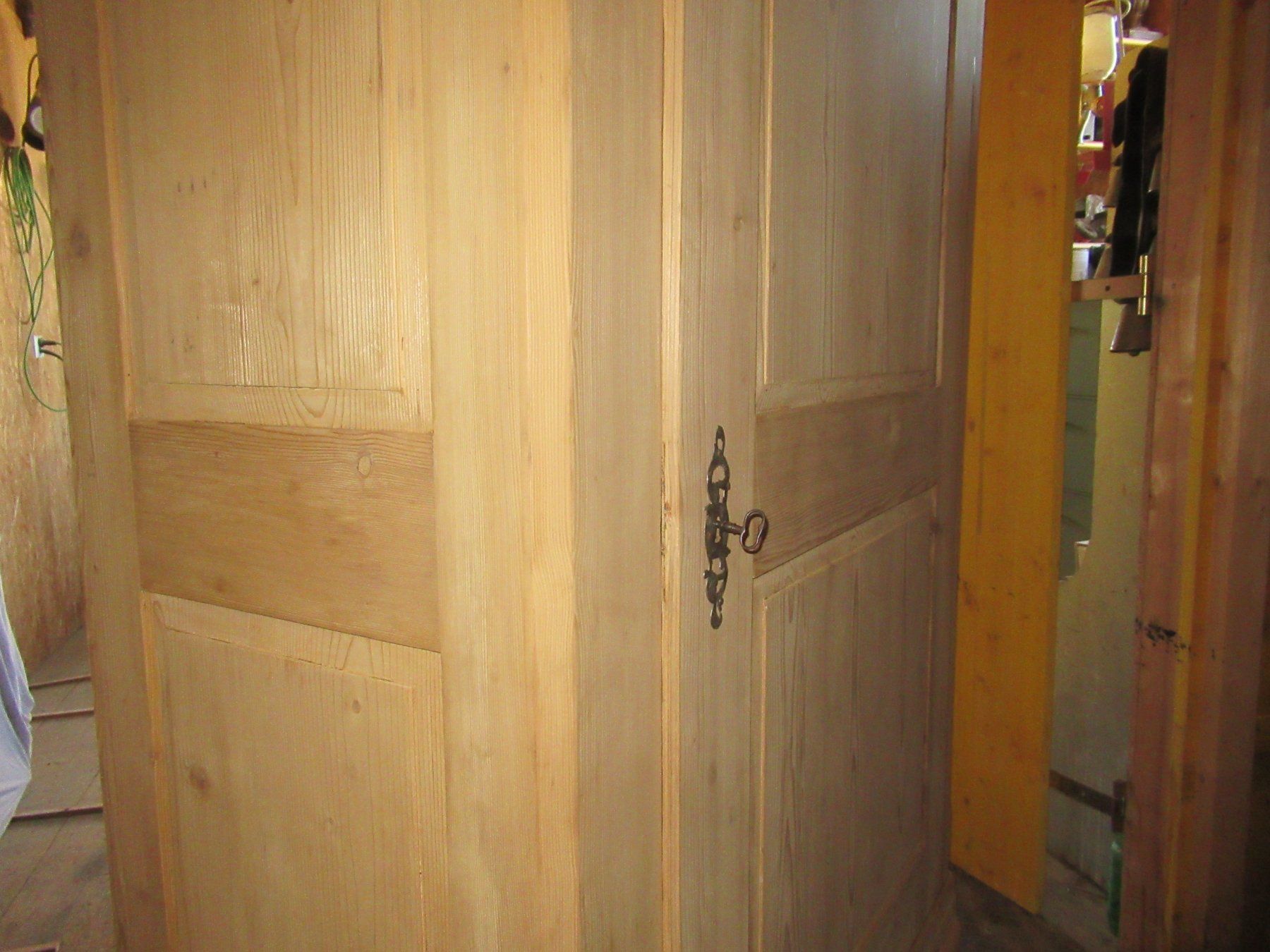 Armadi: Zerlegbarer Schrank (199) – Usato da Berg SG venduto da Pizza58 5