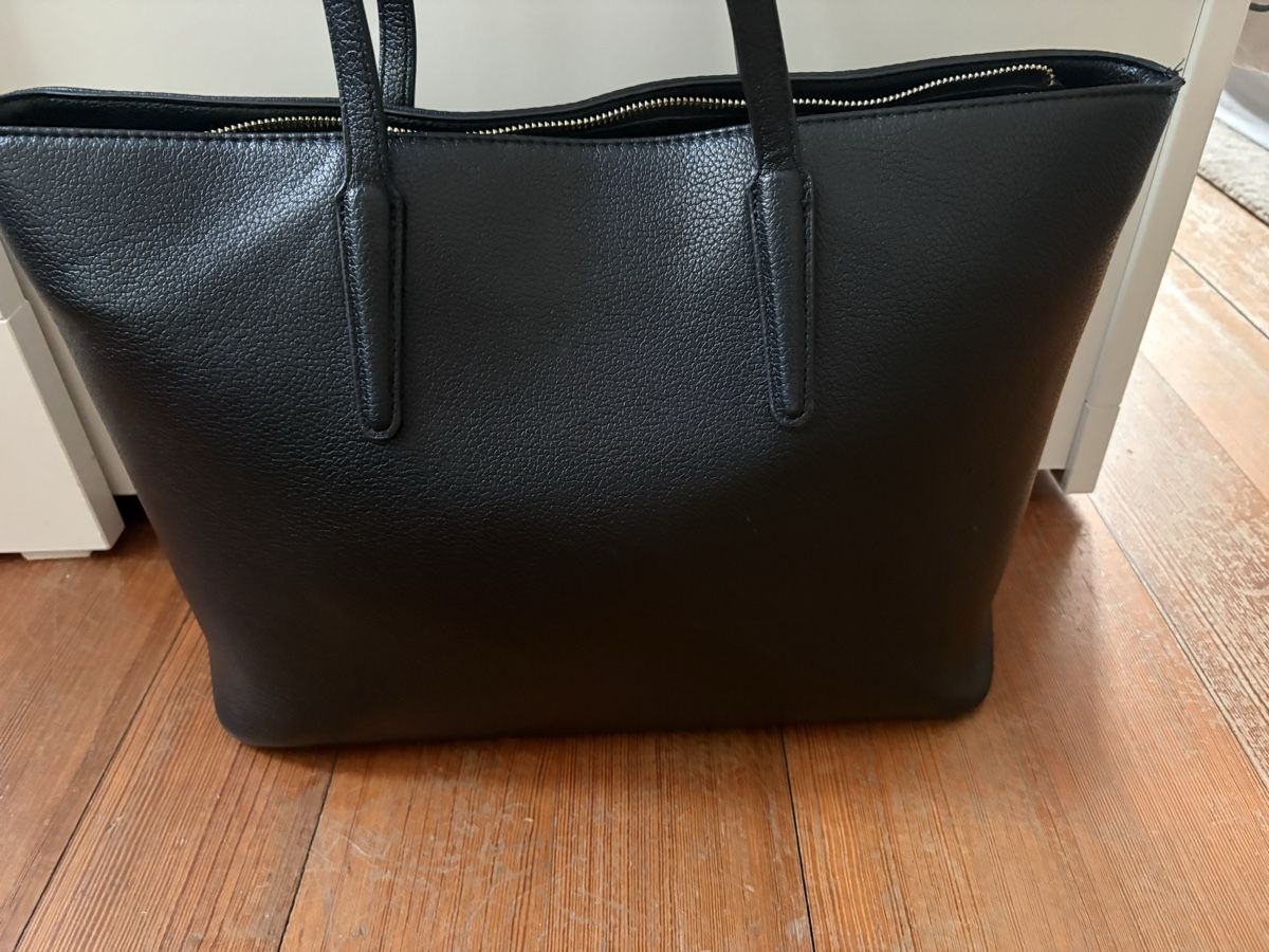 Taschen für Damen: Sac Valentino noir  – Gebraucht aus Monthey von sol_7kp2 1
