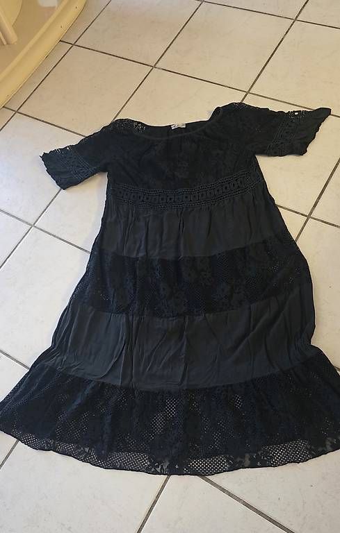 Vestiti:  Kleid Gr. XL (4246) – Usato da Seewen SO venduto da wit_6lph 1