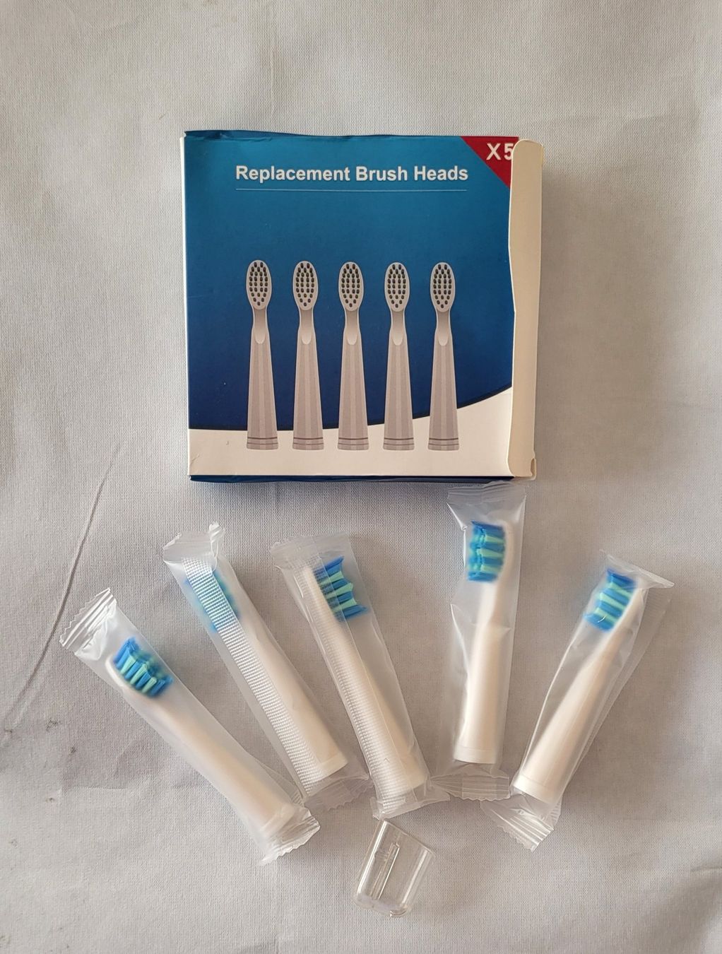 Zahnpflege: Brosse  à dents, neuf – Neu und originalverpackt aus Fribourg von VictoriaShop7 3
