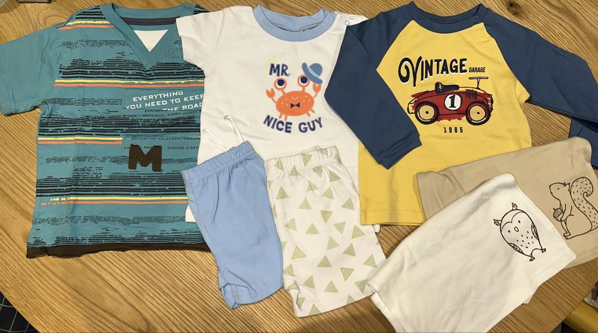 Lotti & Set di vestiti: Babykleider Jungen 86 – Nuovo (secondo la descrizione) da Spiez venduto da Brnas 2