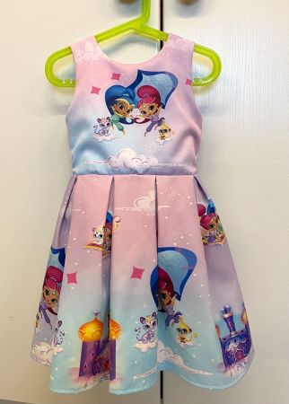 Tolles Kleid für Mädchen Gr. 110