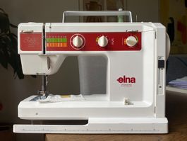 Nähmaschine Elna Jubile, ab Service, Schweizer Produkt