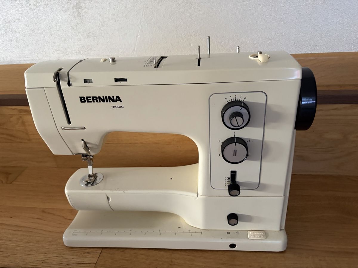 Bernina Macchine da cucire: Bernina 830 – Difettoso da Schlieren venduto da MQ1965