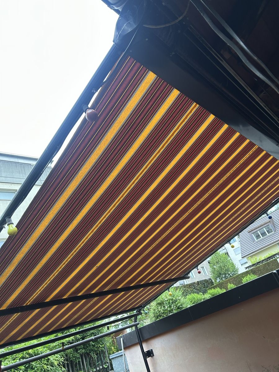 Stobag Tende da sole: Sonnenstore mit Strom  – Usato da Basel venduto da Krisztina.na 1