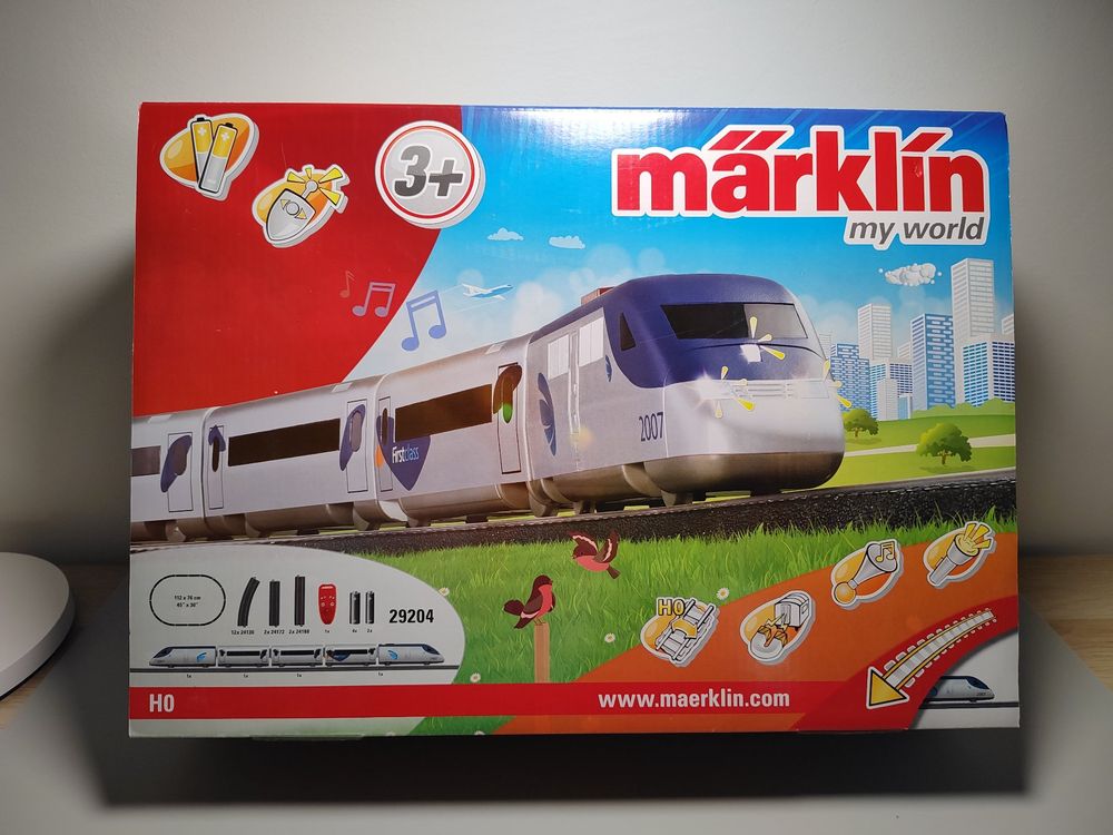 Caserne de pompier lumineuse sonore Marklin My World - 72240 Train électrique