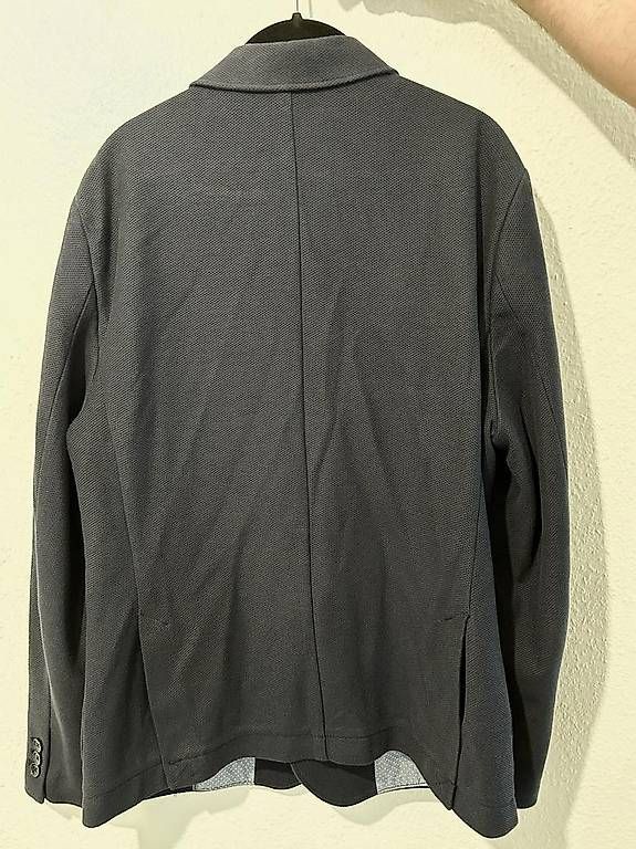 Giacche: Veste Celio – Usato da Neuchâtel venduto da Stwatch 2