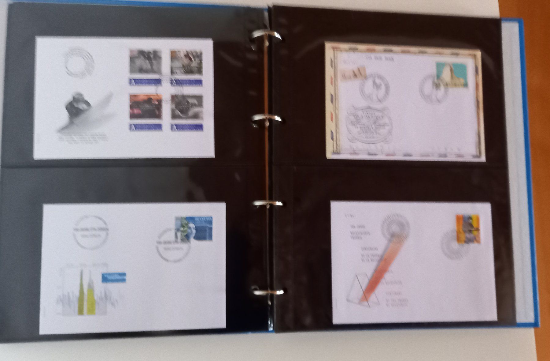 Tutti i francobolli: Schweizer Erstagscouverts,  Sammlung von 1983 - 2005 – Nuovo (secondo la descrizione) da Oberembrach venduto da peeeg 3