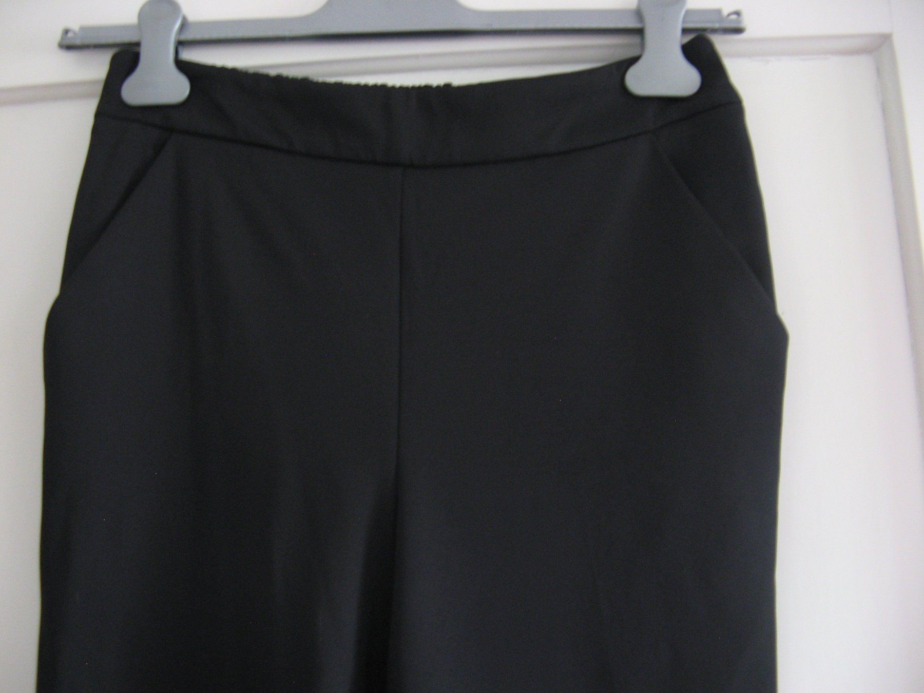 Hosen: schwarze Hose Carla G. Gr. 38 – Gebraucht aus Zürich von apil 1