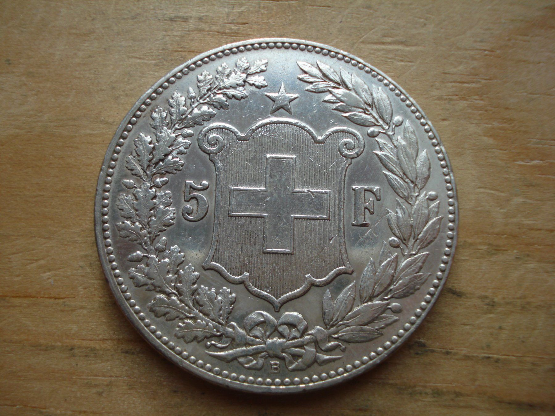 Tutti le monete: (H6) 5 Franken 1890 VZ- – Usato da Erlach venduto da Net-Coins 1