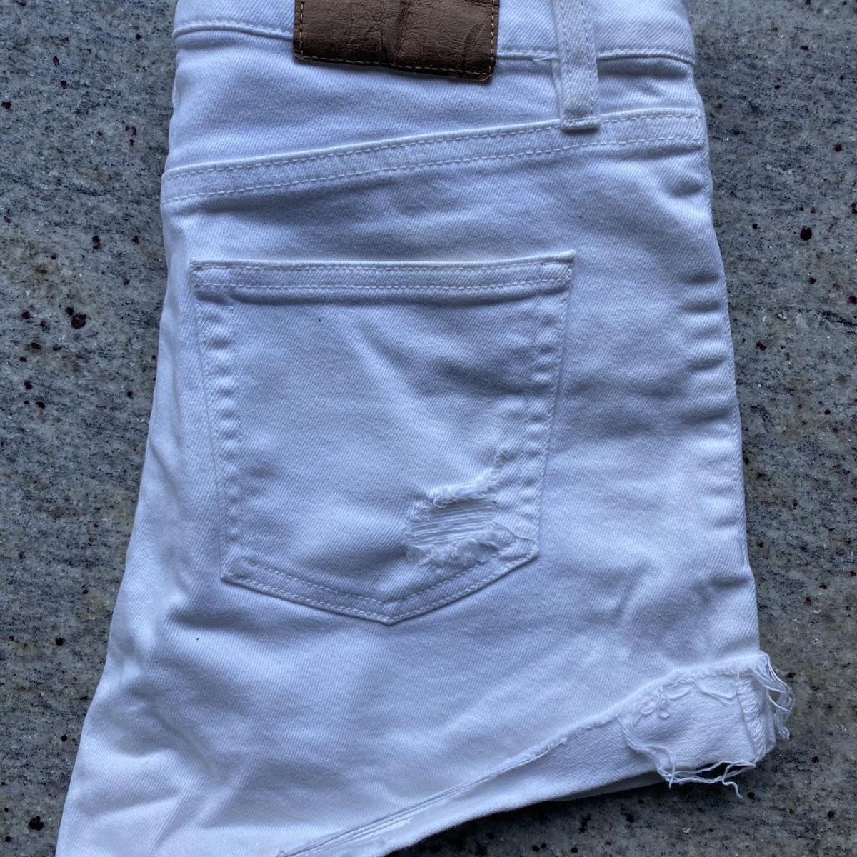 H&M Pantaloni: Short black + Short white – Usato da Arzo venduto da val_55vd 3