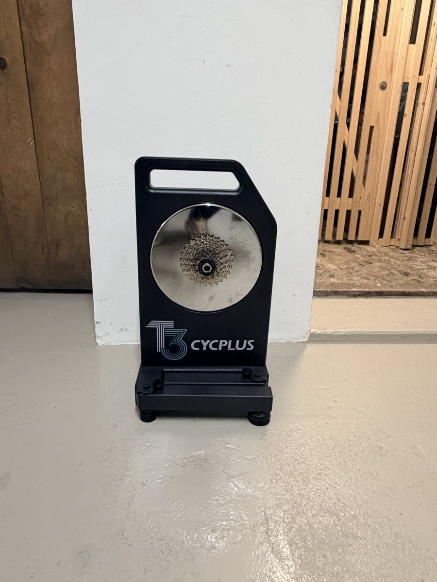 Hometrainer: Cycplus T3 Smart Trainer  – Neu (gemäss Beschreibung) aus Thun von sabcar