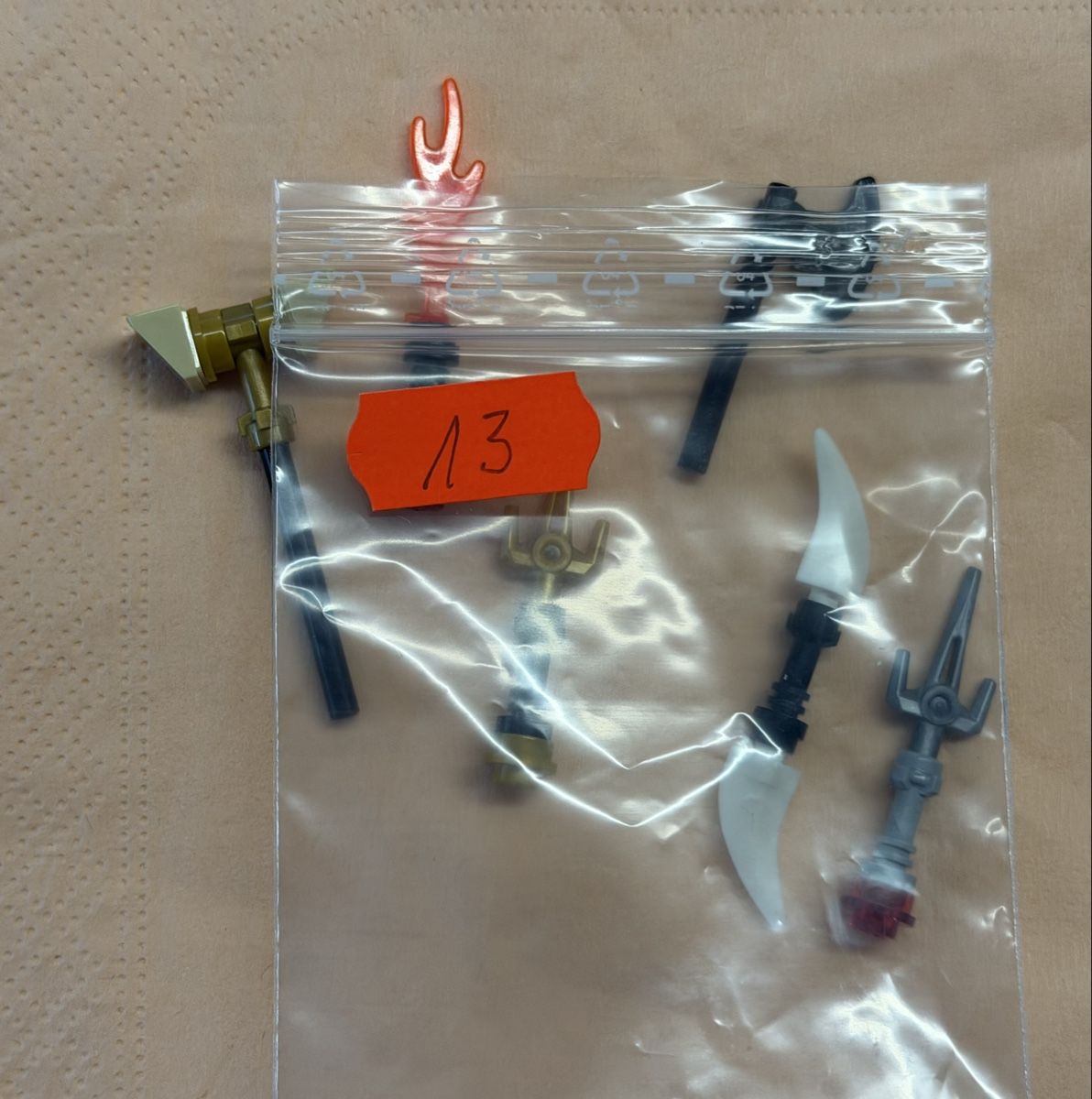 Lego Spielzeuge: LEGO Ninjago Waffen Set. – Gebraucht aus Rheinfelden von zim_2hqc 1