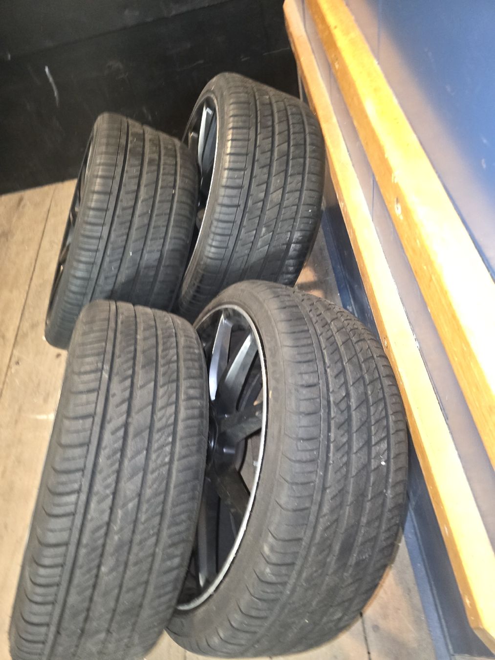 Cerchioni: Felgen 20zoll mit sommereifen  – Usato da Zürich venduto da JoseV80 1