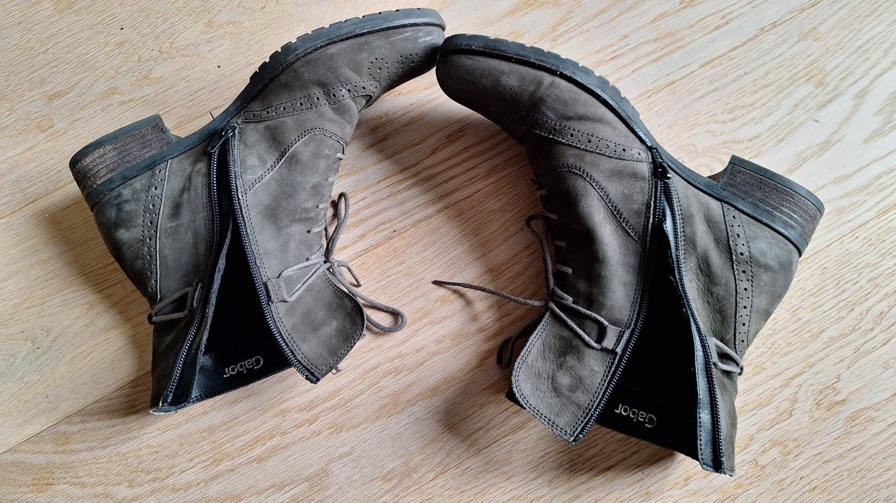 Gabor Scarpe da donna: Stiefelette – Usato da Nussbaumen AG venduto da Hilai 3