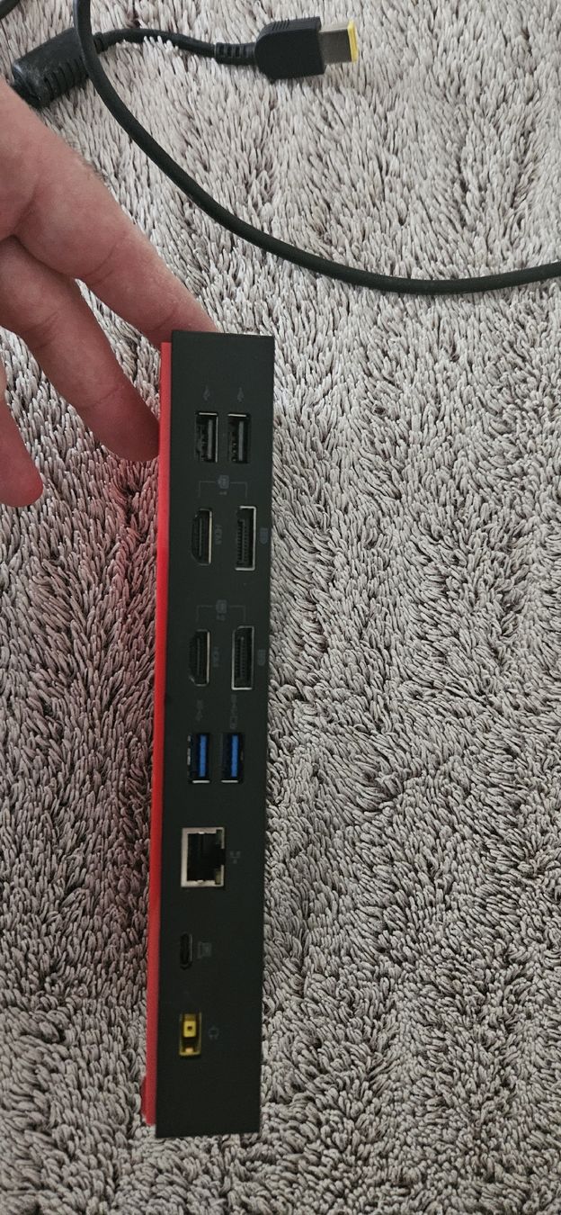 Lenovo Docking station: Lenovo Dockingstation  – Usato da Subingen venduto da Supernova 4