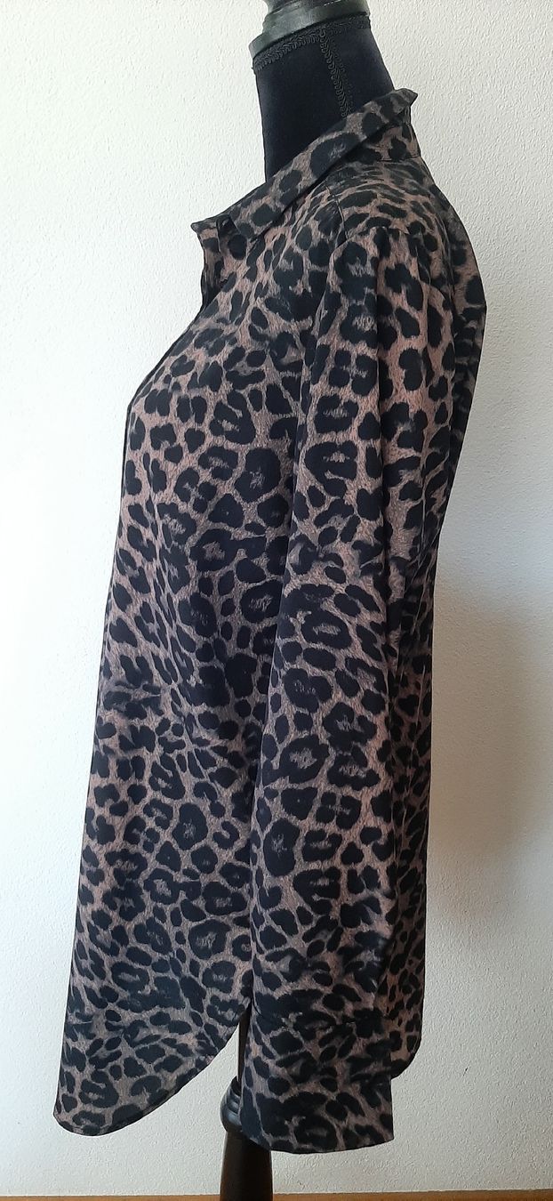 Comma Camicette: Bluse comma 40 Leo-Muster Damen Hemd  – Usato da Uster venduto da kgw78 1