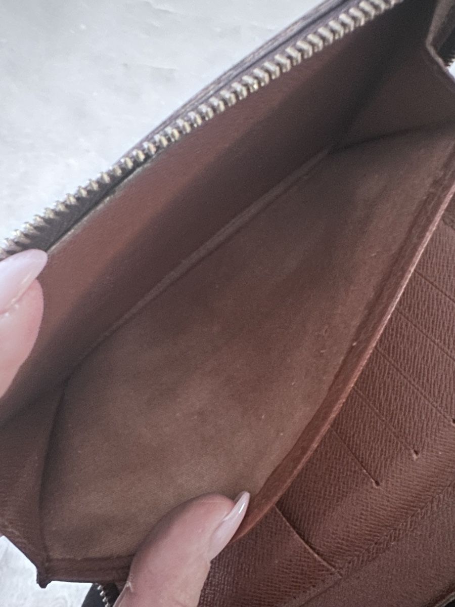Louis Vuitton Portafogli: Louis Vuitton Portemonnaie – Usato da Frick venduto da Soleil4658 7
