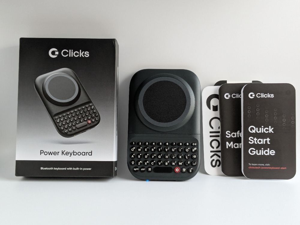 CLICKS POWER KEYBOARD - Bluetooth Tastatur - Powerbank - Qi (Gebraucht ...