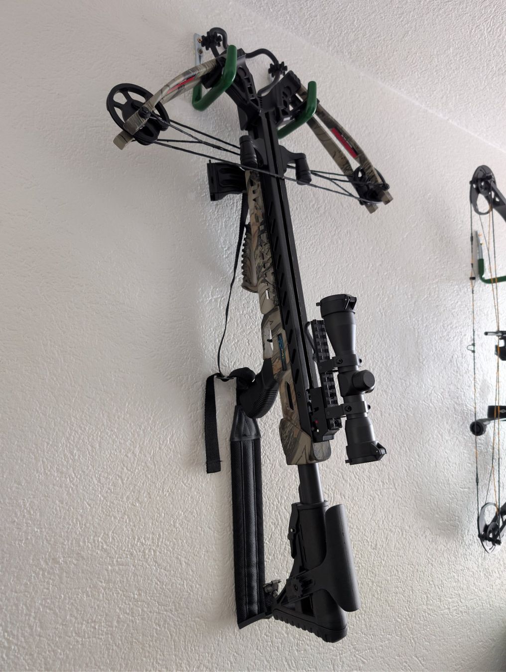 Tiro con l'arco: Compound Armbrust ManKung  175lbs / 375fps – Nuovo (secondo la descrizione) da Dagmersellen venduto da Koenigsegg1