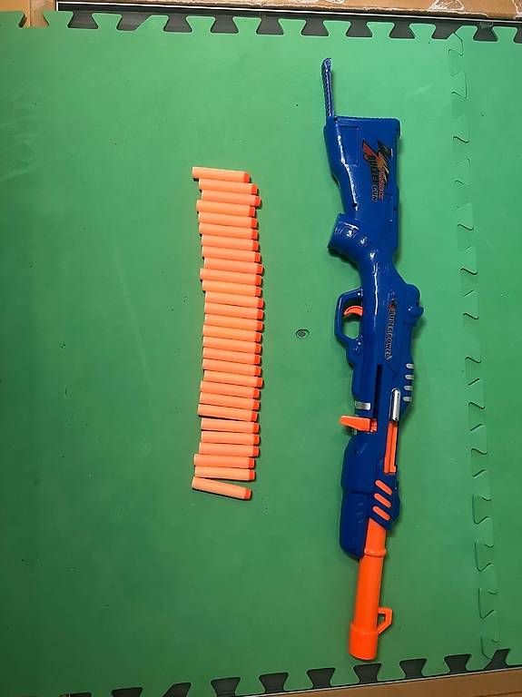 Spielzeuge: Pliancy Bullet Gun/ (Nerf) – Gebraucht aus Muttenz von anna123 1