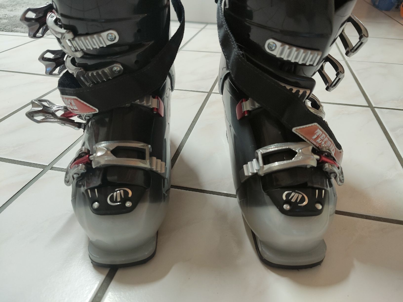 Nordica Scarpe da uomo: Skischuhe – Nuovo (secondo la descrizione) da Bettlach venduto da ral_7w77 1