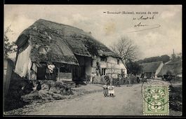 AK Boncourt, Enfanfs devant Maison de 1630