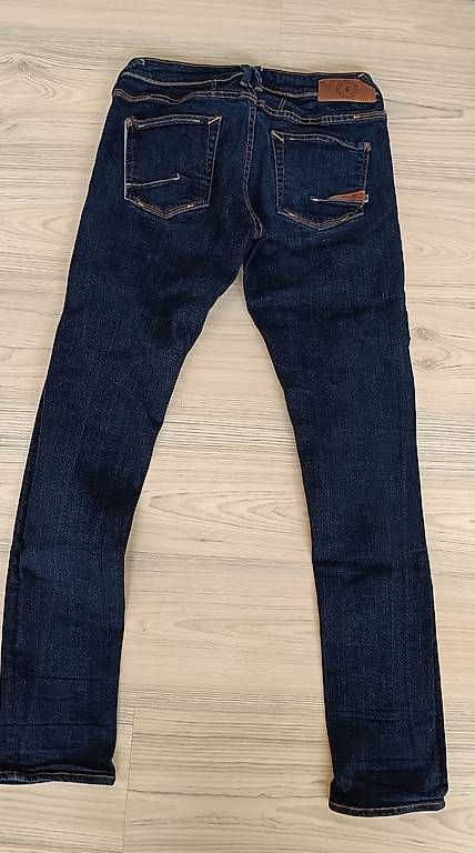 Jeans: Jeans  – Gebraucht aus Wigoltingen von Ravi0405 1