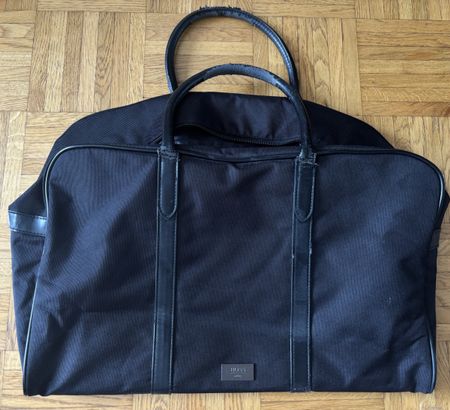 Hugo Boss Black Fabric Travel Bag – Spacious and Stylish!