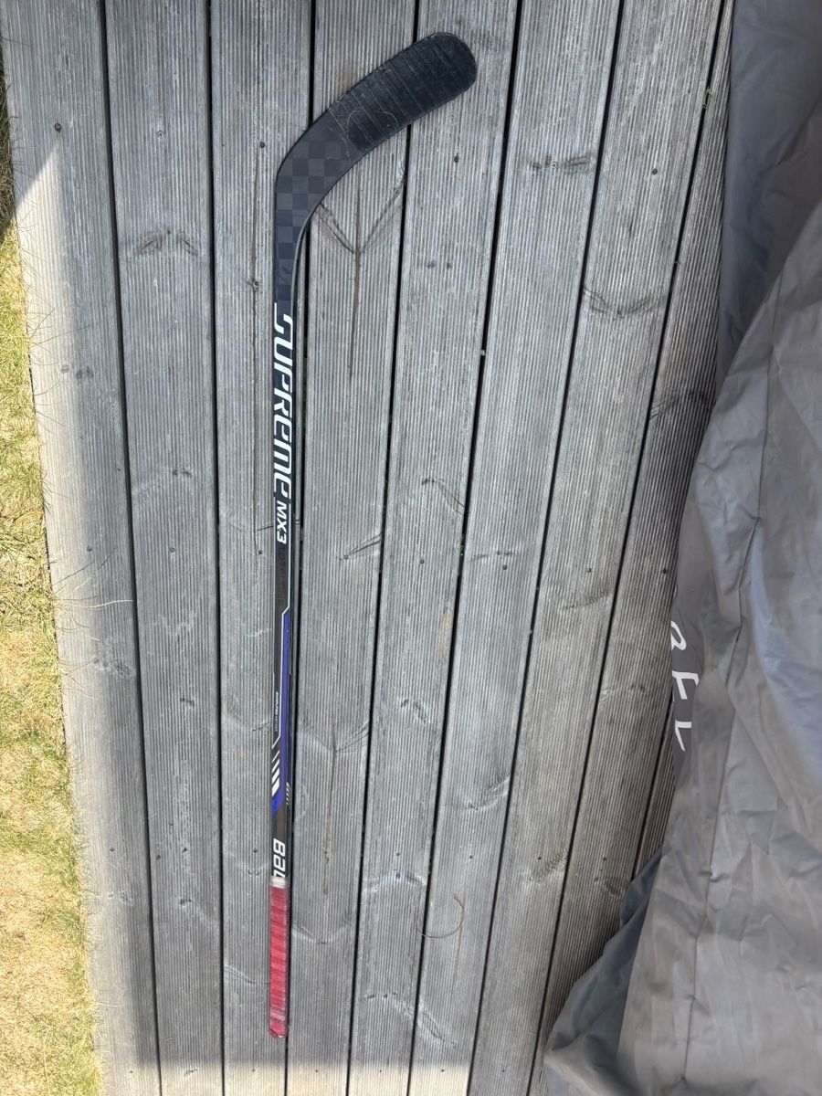 Bauer Crosses & Cannes: Bauer Supreme MX3 von Robin Grossmann – D'occasion à Wiesendangen par lia_m7rm