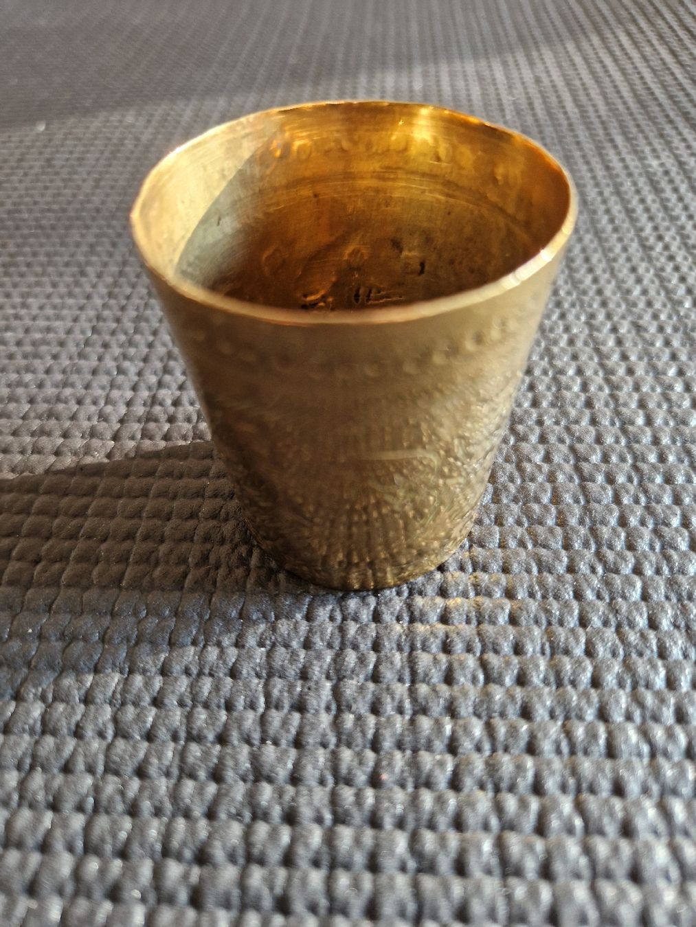 Tazze: Vintage Messing Becher – Usato da Fislisbach venduto da mka_km8f 1