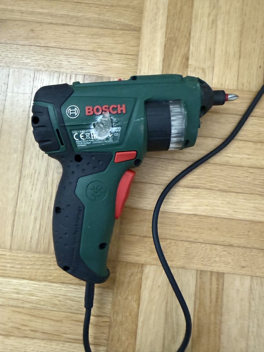 Bosch Tutti gli attrezzi: Bosch Akku-Schrauber PSR Select – Usato da St. Gallen venduto da besi97 1