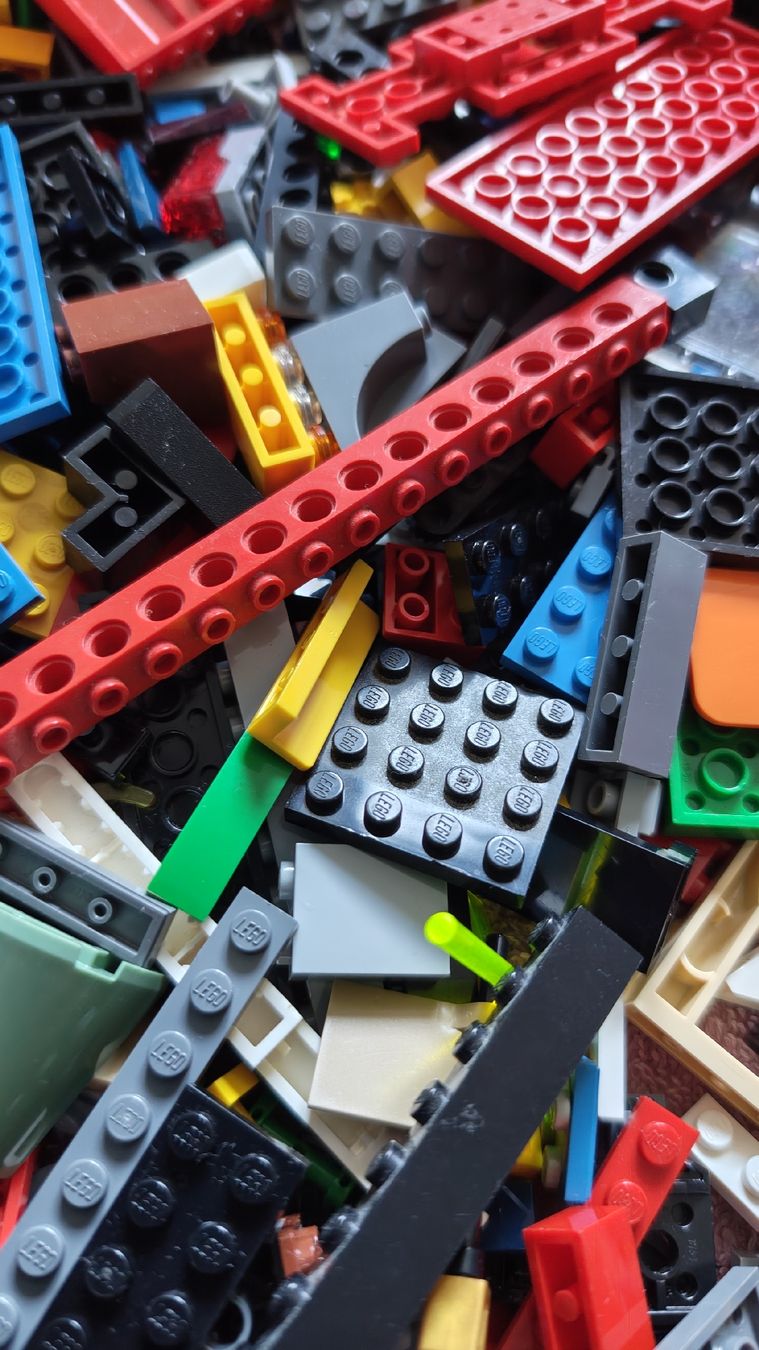 Lego Giocattoli: Lego "Schrott" ca 2,3 Kilo – Usato da Effretikon venduto da Superkarin7 6