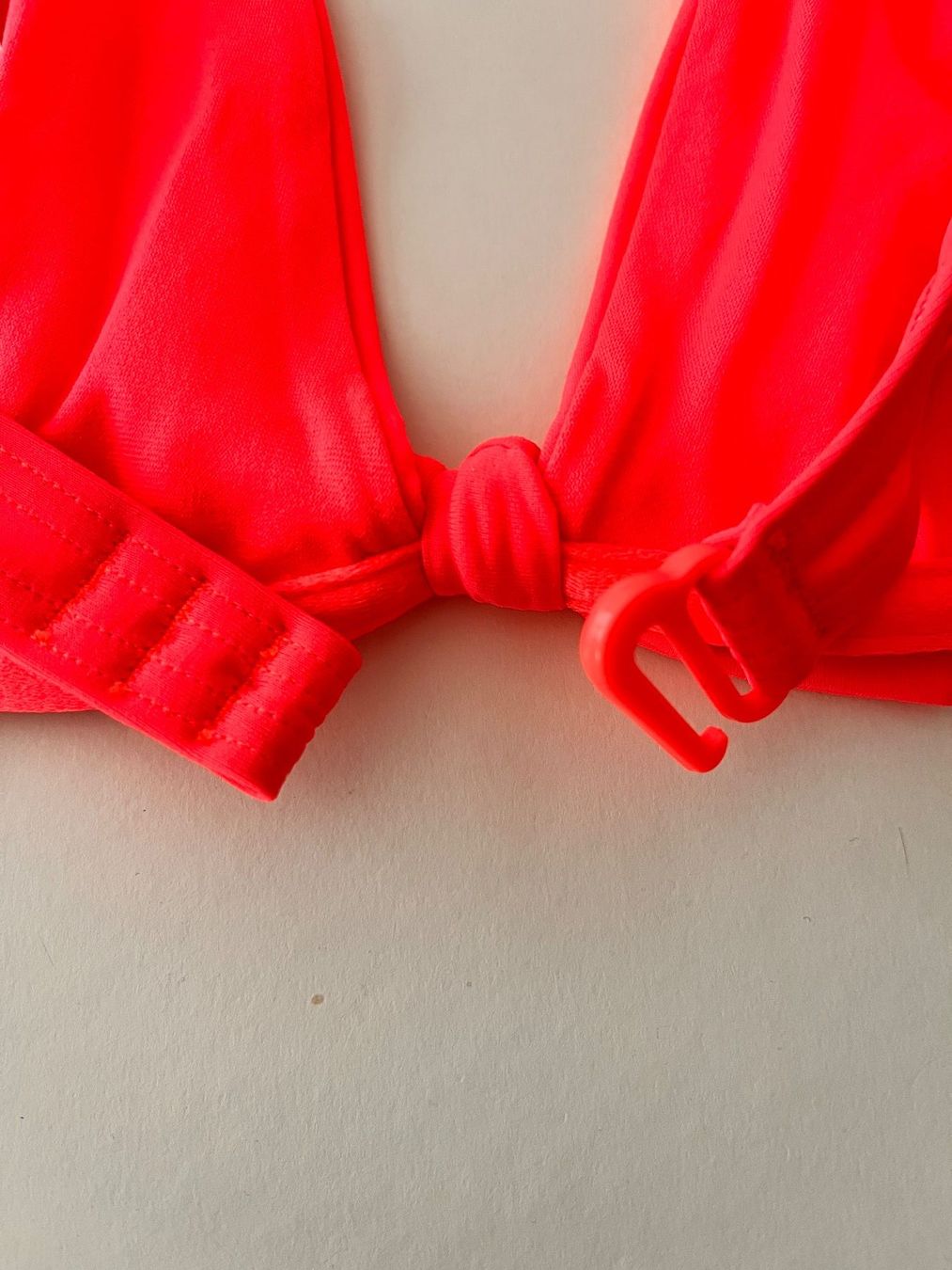 Rip Curl Costumi da bagno & Bikini: RIP CURL, Bikini-Oberteil, Grösse S, Farbe Corel – Nuovo e nell'imballaggio originale da Rudolfstetten venduto da gst_g7xl 4