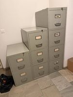 Lateralschränke Metall