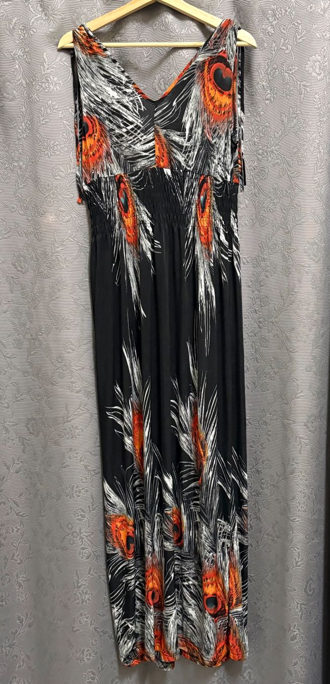 Kleider: Kleid / Midi – Neu (gemäss Beschreibung) aus Basel von tif_m2h6 1