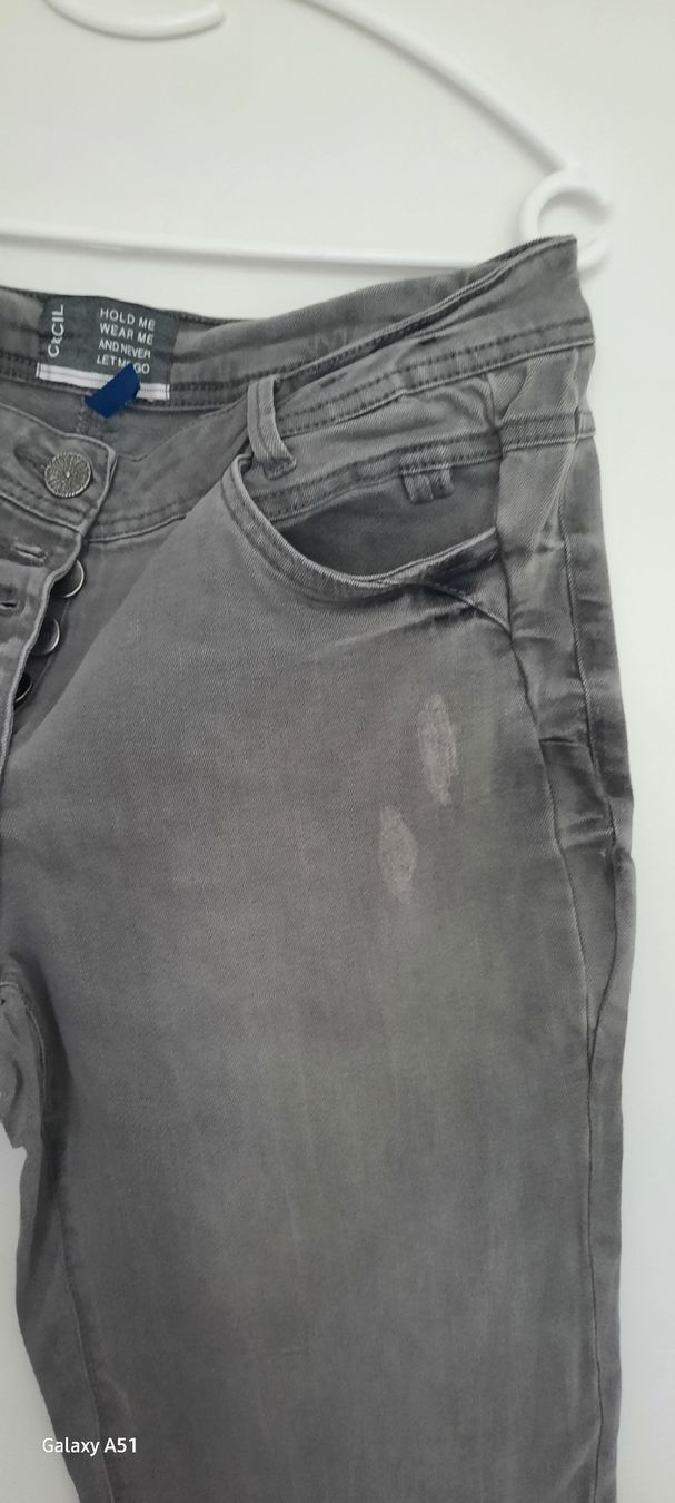 Cecil Jeans: ***CECIL***Jeans Scarlett Gr 31/32 – Nuovo (secondo la descrizione) da Wädenswil venduto da H2H_Secondhandshop 2