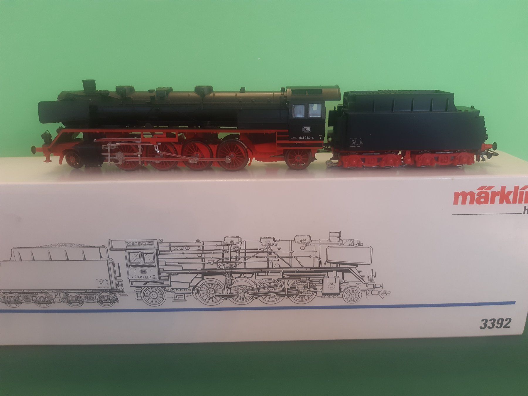 Märklin Modellini di ferrovie: Märklin Dampflok  Br 041 der DB – Usato da Bassersdorf venduto da darki77