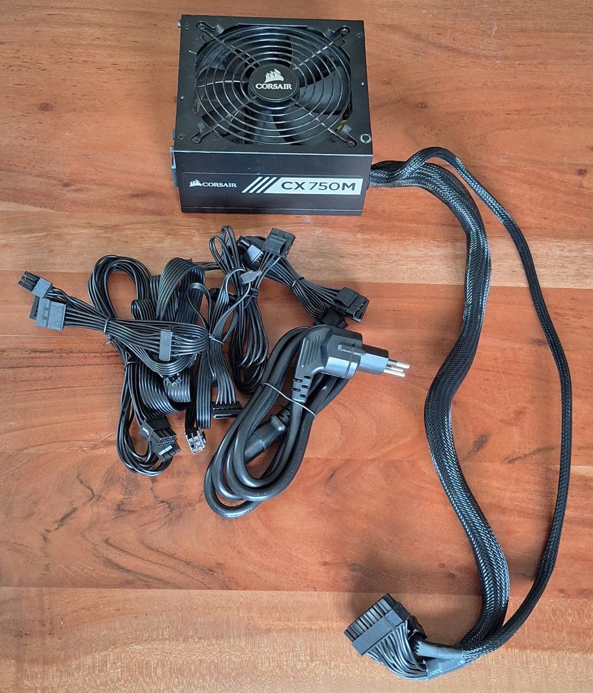 Corsair Componenti elettronici: Corsair CX750 Computer PSU 750W – Usato da Winterthur venduto da sve_5jmg
