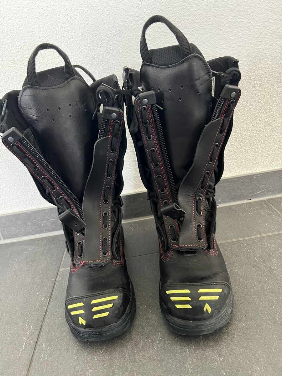 Haix Chaussures hommes: Fireflash 2.0 Gr. 38 Haix – D'occasion à Sirnach par Mouse1973 1