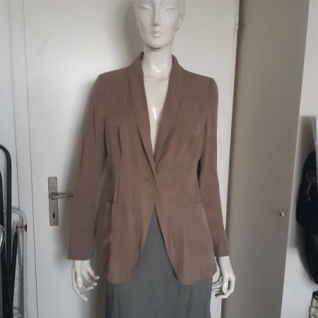 Elegante Damen Blazer Jacke in Taupe - Zeitloser Stil!