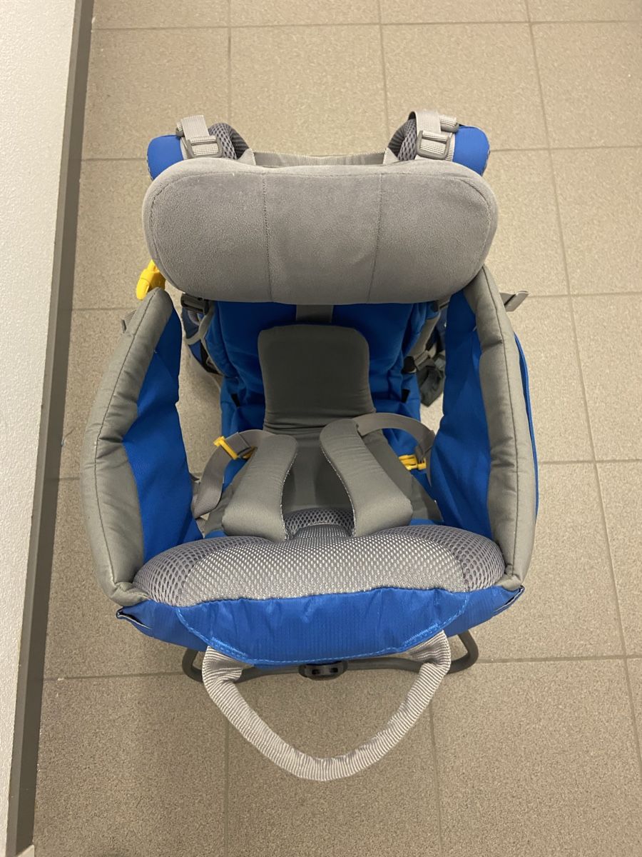 Deuter Marsupi portabebè: Deuter Kid Comfort 2  – Usato da Arbedo venduto da gregmccooper 3