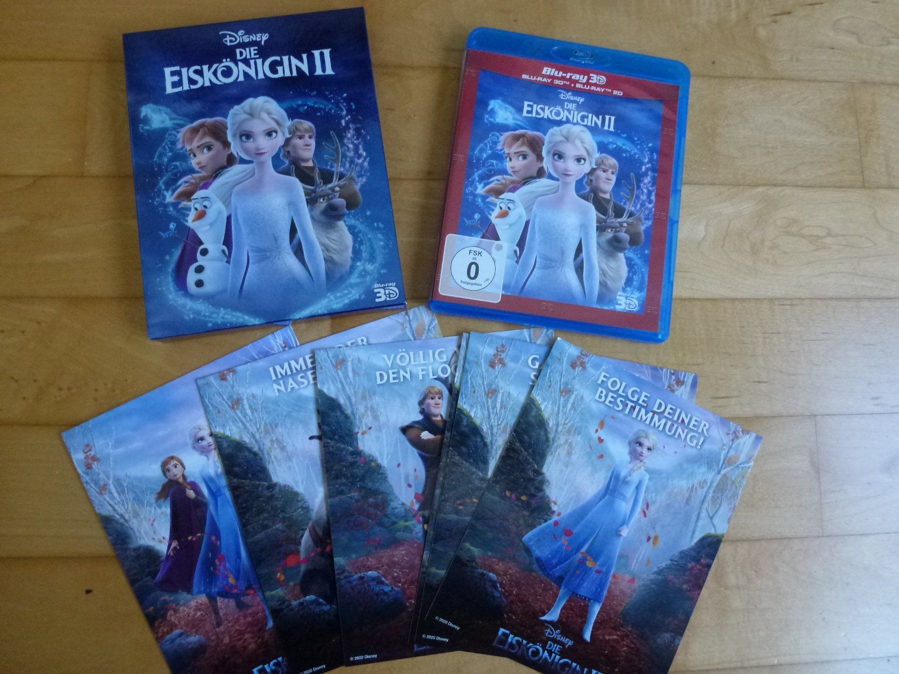 Tutti i DVDs: Die Eiskönigin 2  3D  (Blu-Ray 3D + Blu-Ray) – Nuovo (secondo la descrizione) da Bern venduto da Frebo