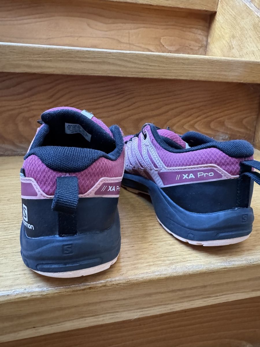 Scarpe per ragazze: trail running Salomon XA Pro, 36 – Usato da Aarau venduto da mrus01 1