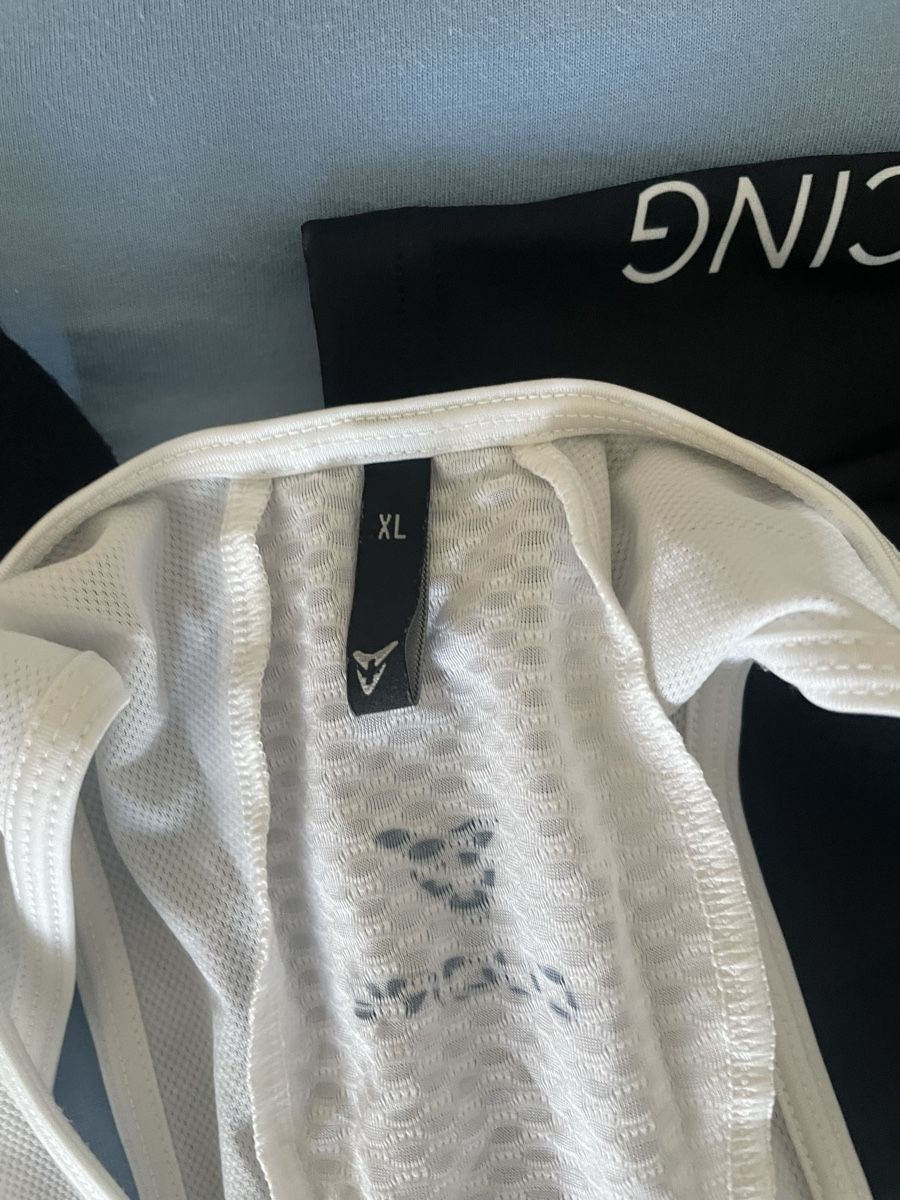 Canottiere & Pantaloni: Team-Kit IWC Racing. Radtrikot.  – Usato da Uster venduto da chlini1983 3