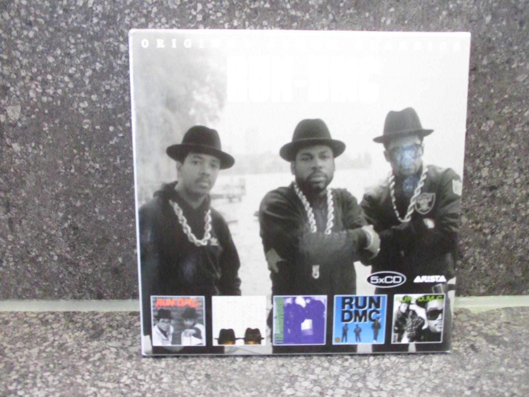 CDs: Run DMC --   Original Album Classics (5 CDs) – Gebraucht aus Liestal von Disc-Point
