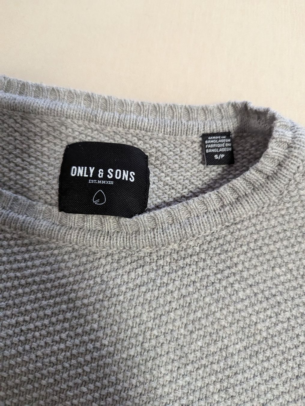 Lotti di vestiti: Kleiderpaket, Pullover - Grösse S – Usato da Uster venduto da parasimple 2
