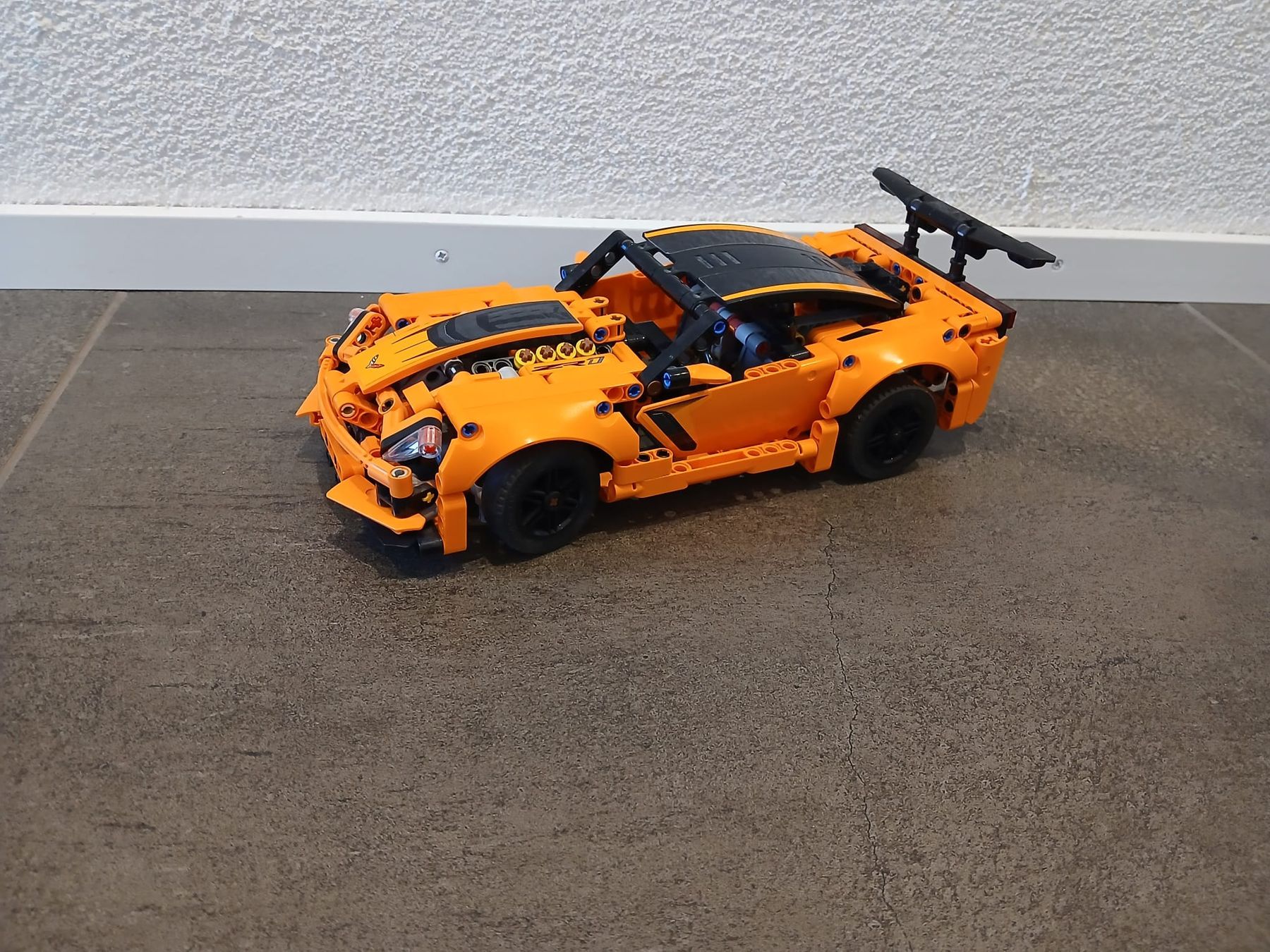 Lego Jeux de construction: Lego Technik CORVETTE ZR 1  Nummer : 42093   – D'occasion à Lengnau AG par Ssvenja 3